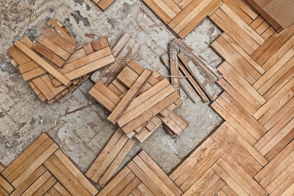 Flooring Demolition in Summerfield