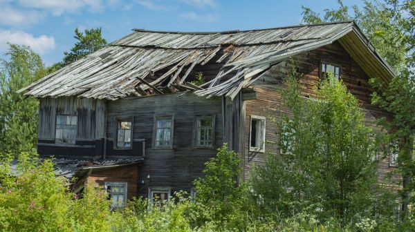 Cottage Demolition in Summerfield